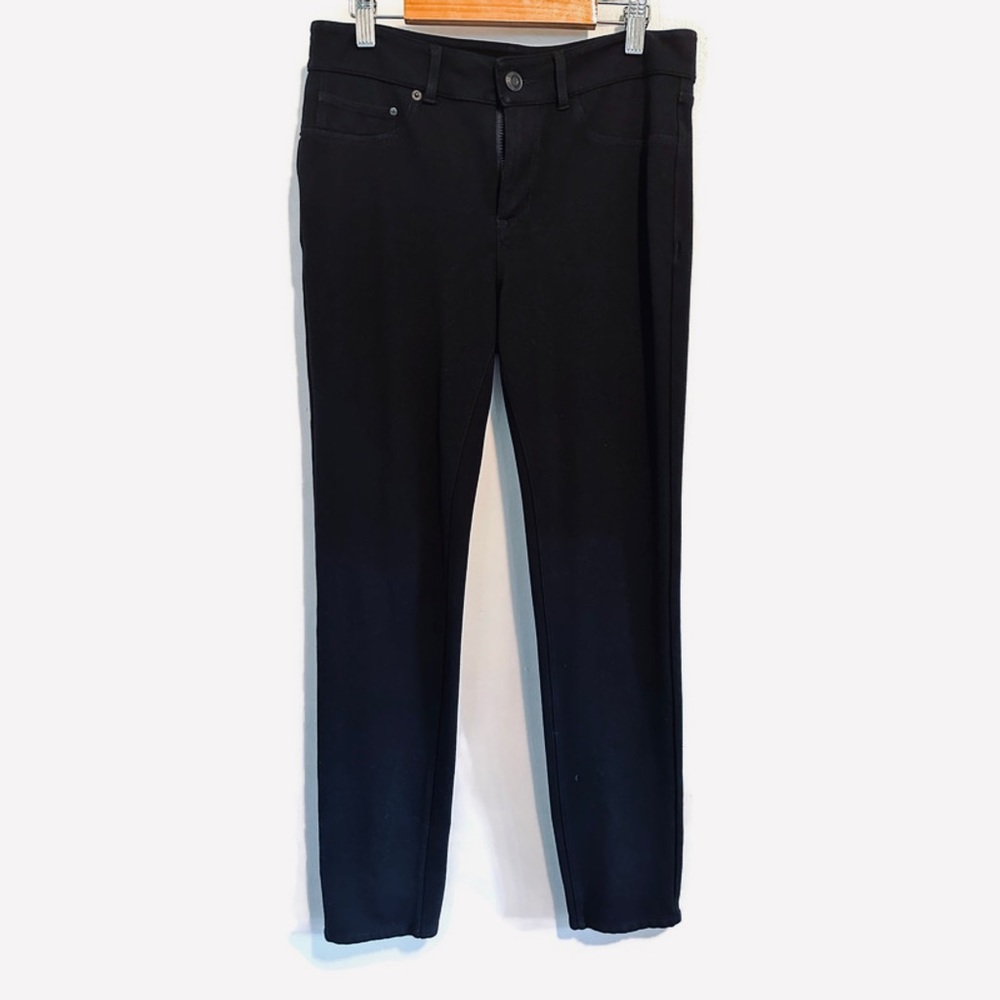 Eddie Bauer Skinny Pants